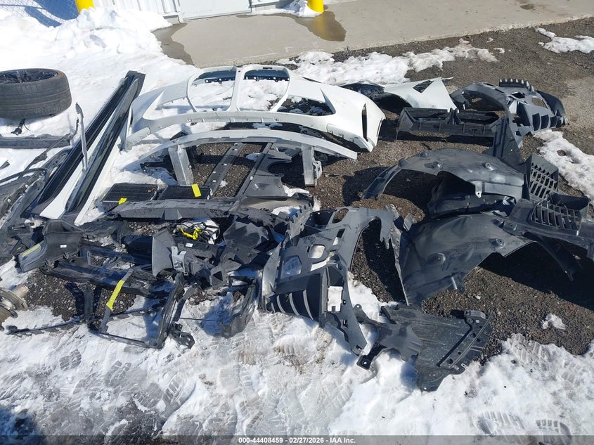 2025 BMW M3 Competition xDrive VIN: WBS33HJ07SFU12992 Lot: 44408459