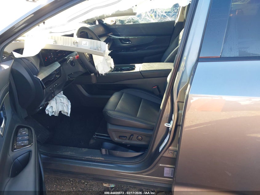 2025 Nissan Murano Sl