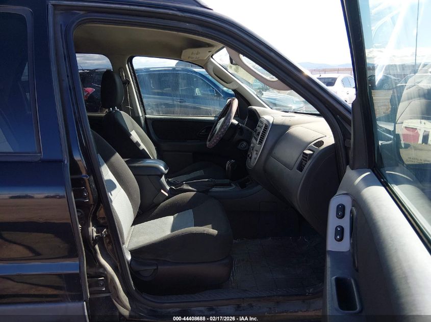2005 Ford Escape Xlt