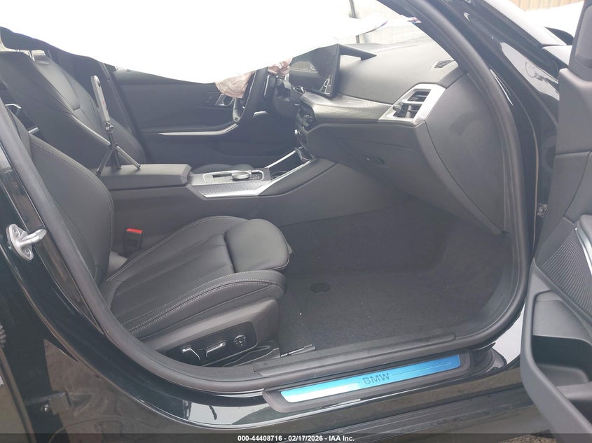 2025 BMW 330I xDrive