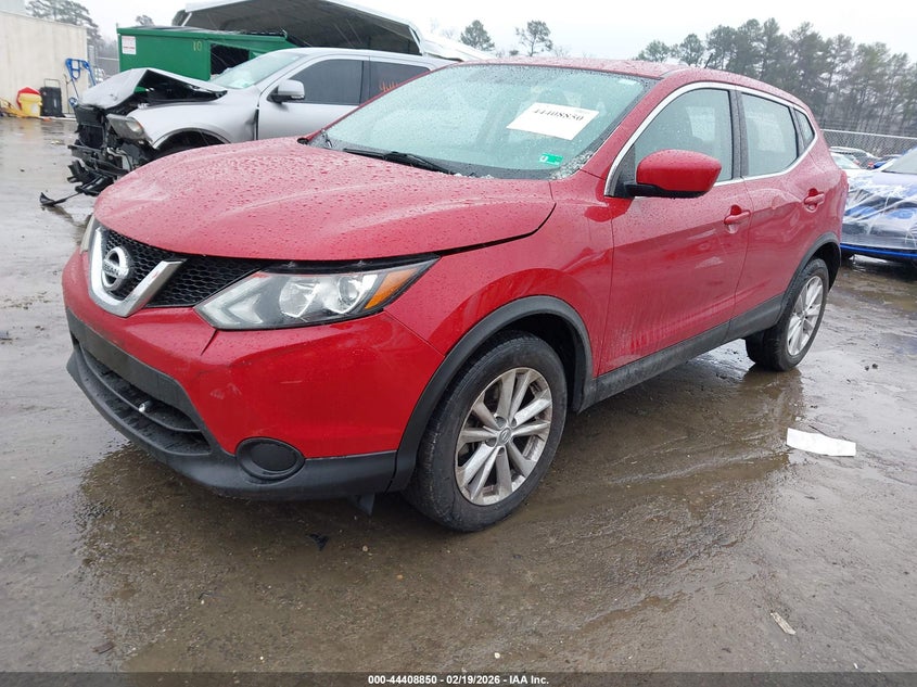 2018 Nissan Rogue Sport S
