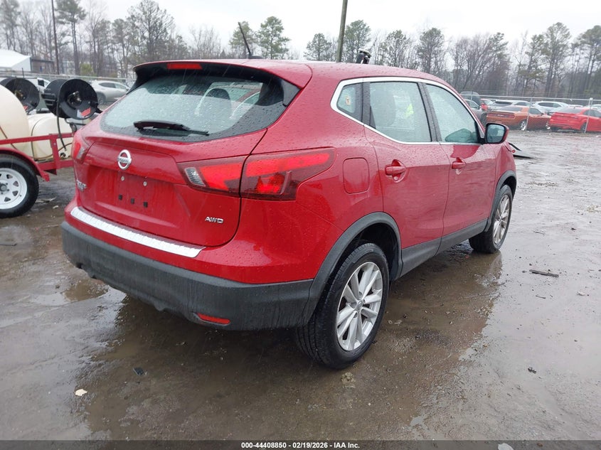 2018 Nissan Rogue Sport S