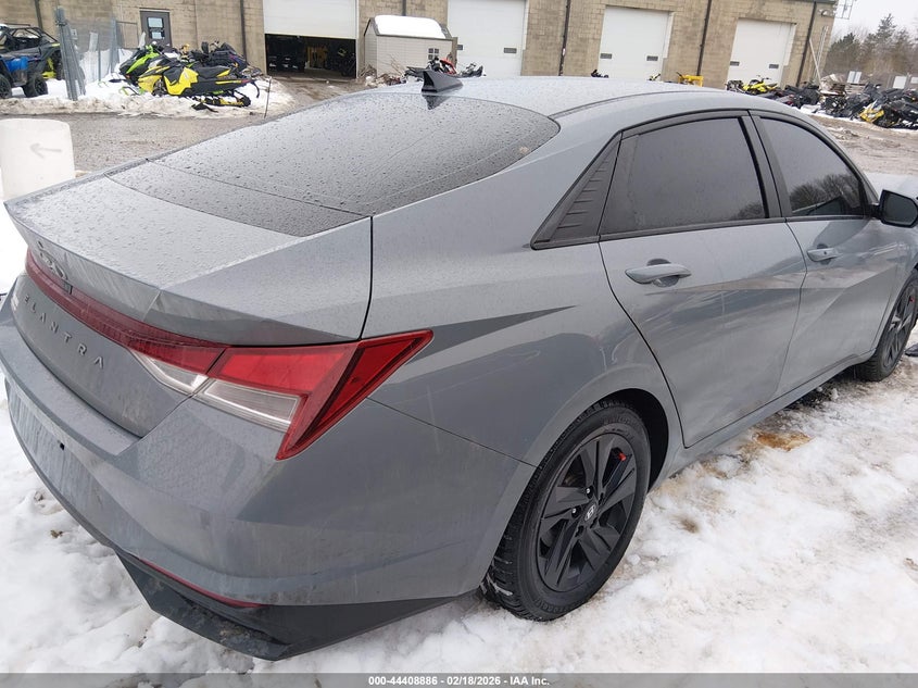 2021 Hyundai Elantra Sel