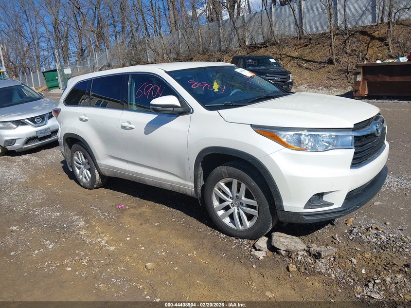 2015 Toyota Highlander Le V6
