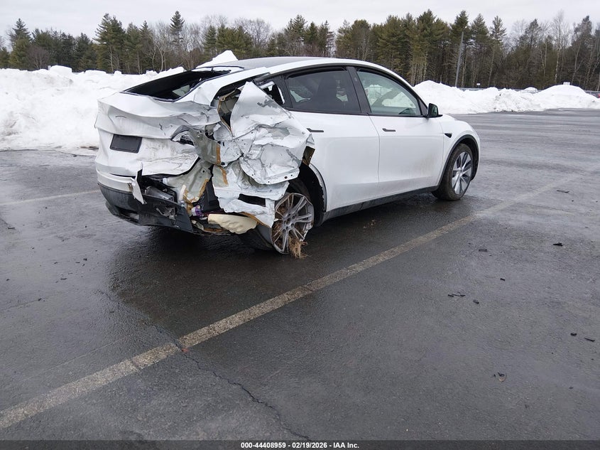 2024 Tesla Model Y Long Range Dual Motor All-Wheel Drive
