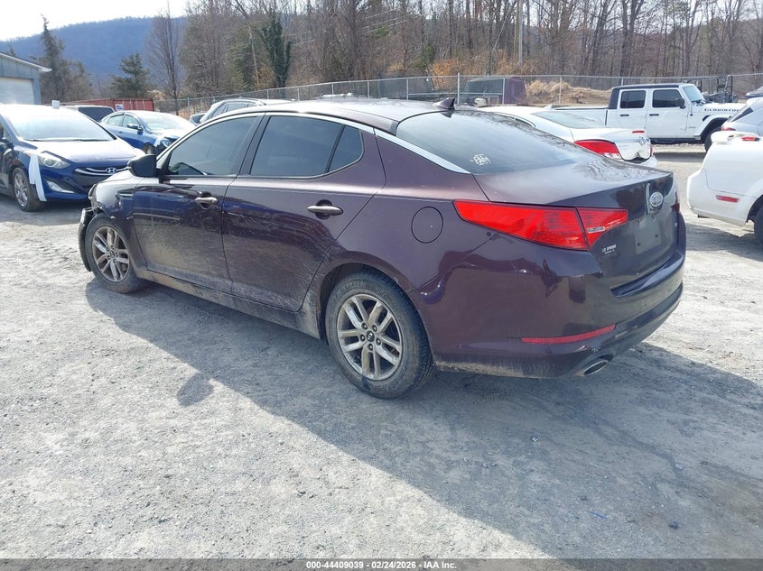 2011 KIA OPTIMA auction photo 3