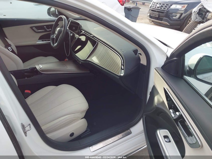 2025 Mercedes-Benz E 350