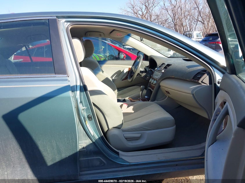 2009 Toyota Camry Le
