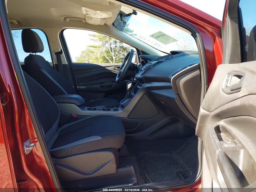 2015 Ford Escape S