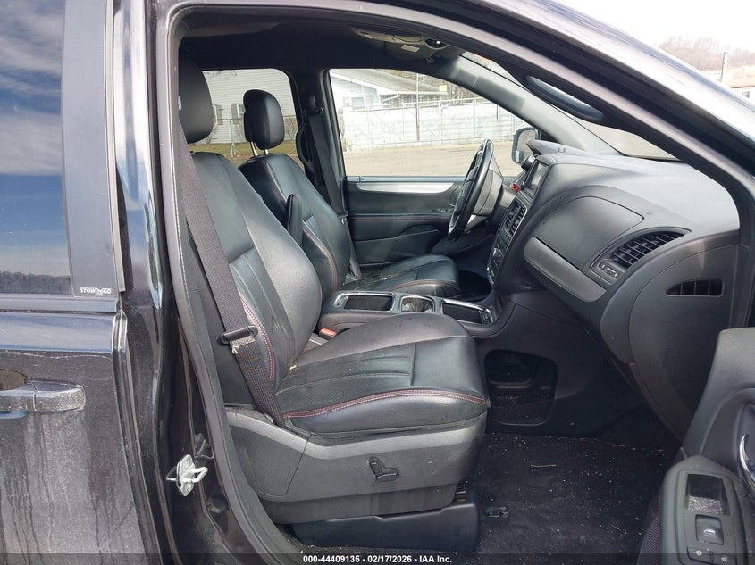 2012 Dodge Grand Caravan R/T