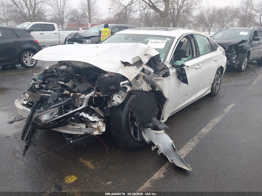 VIN 1HGCV1F51KA057393 2019 HONDA ACCORD EX-L