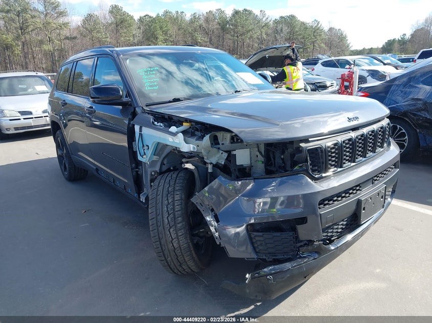2023 Jeep Grand Cherokee L Limited 4X4