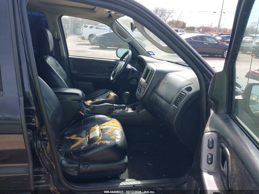 2005 Ford Escape Limited