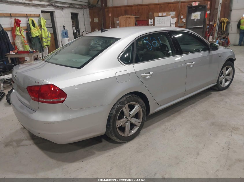 2015 Volkswagen Passat 1.8T Limited Edition