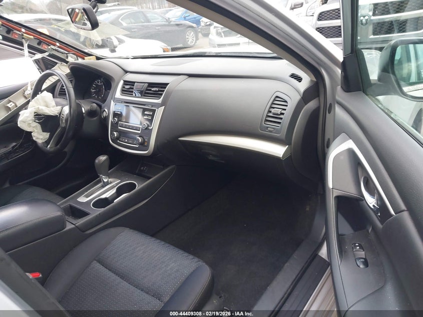 2016 Nissan Altima 2.5 Sv