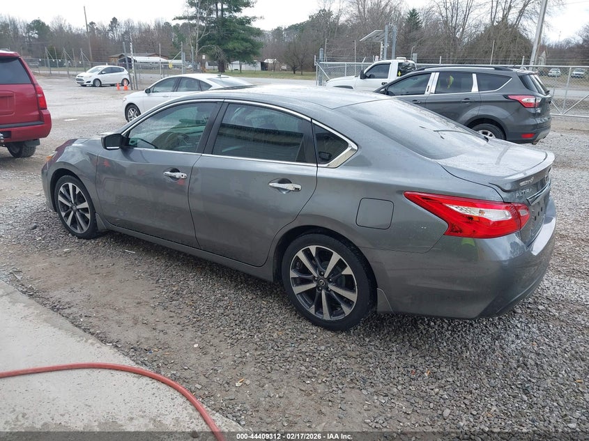 2016 Nissan Altima 2.5 Sr