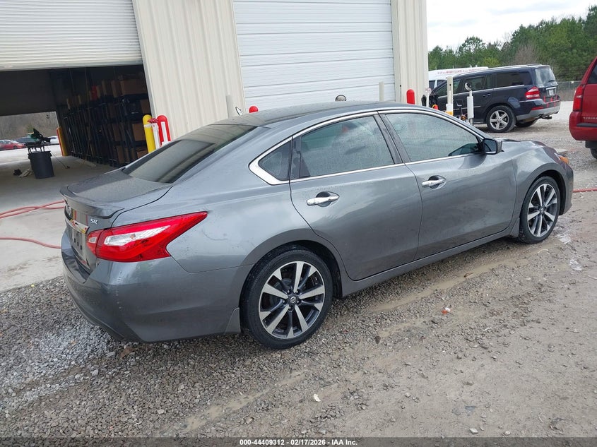 2016 Nissan Altima 2.5 Sr