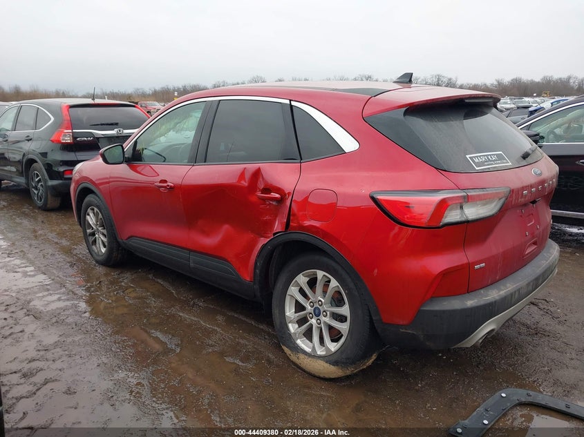 2020 Ford Escape Se