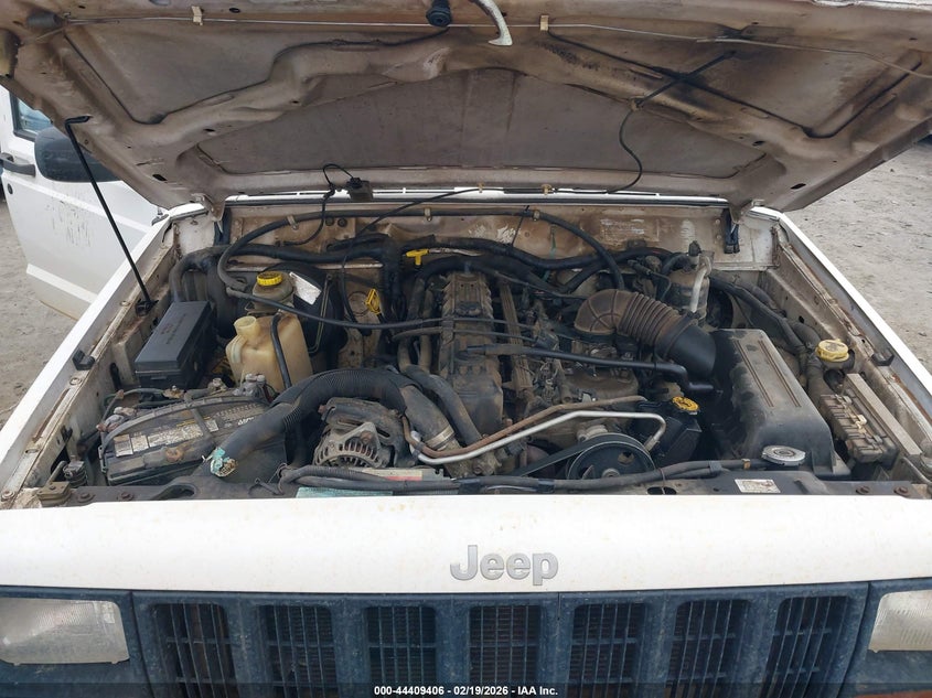 1999 Jeep Cherokee Rhd Rural Letter Carrier VIN: 1J4FB28S6XL610302 Lot: 44409406