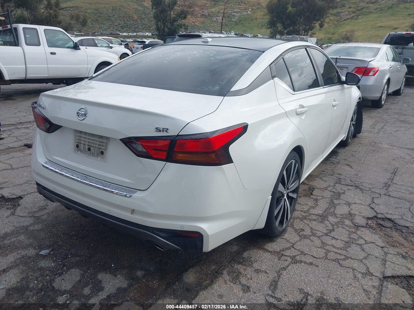 2020 Nissan Altima Sr Fwd