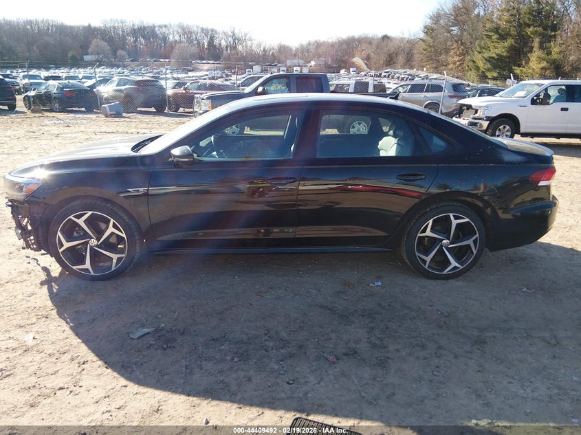 2021 Volkswagen Passat 2.0T R-Line VIN: 1VWMA7A37MC009571 Lot: 44409492