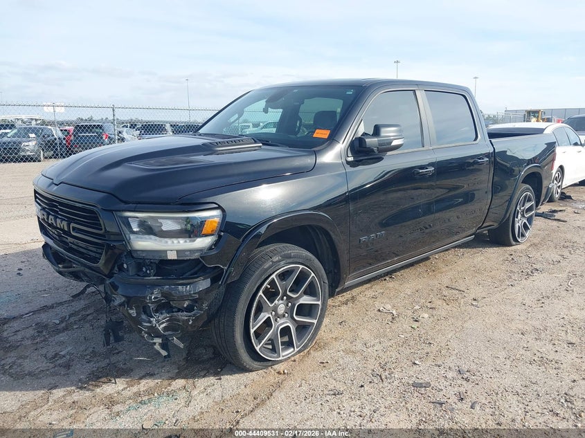 2019 Ram 1500 Laramie 4X4 6'4 Box