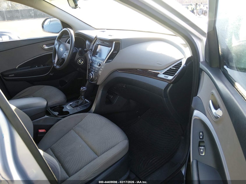 2017 Hyundai Santa Fe Se