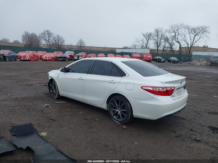 2015 Toyota Camry Xse