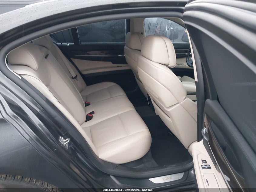 2012 BMW 750I xDrive VIN: WBAKC6C50CC396554 Lot: 44409674