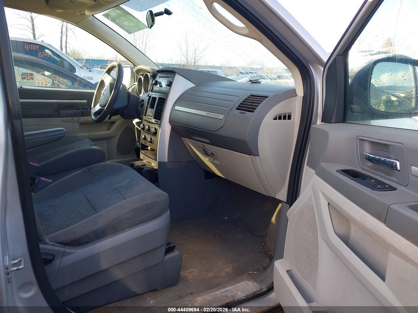 2010 Dodge Grand Caravan Hero
