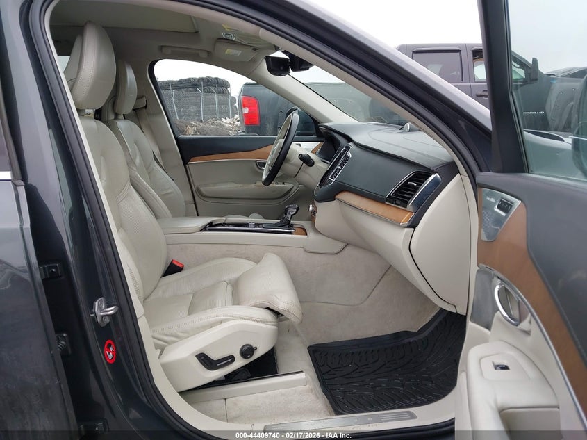 2016 Volvo Xc90 T6 Inscription