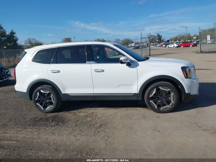 2025 Kia Telluride S 5XYP6DGC4SG591404 from the USA