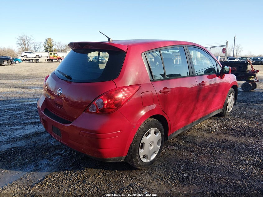 2009 Nissan Versa 1.8S