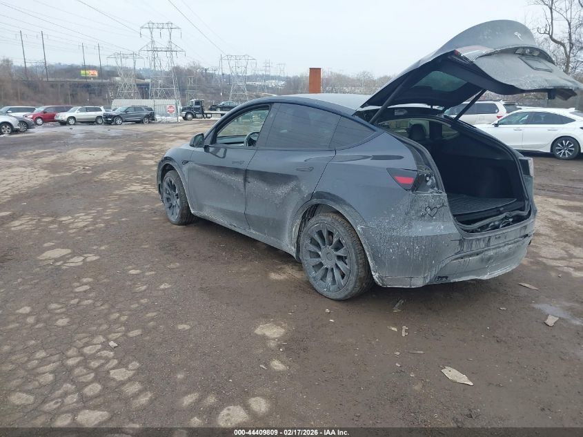 2024 Tesla Model Y Long Range Single Motor Rear-Wheel Drive/Rwd