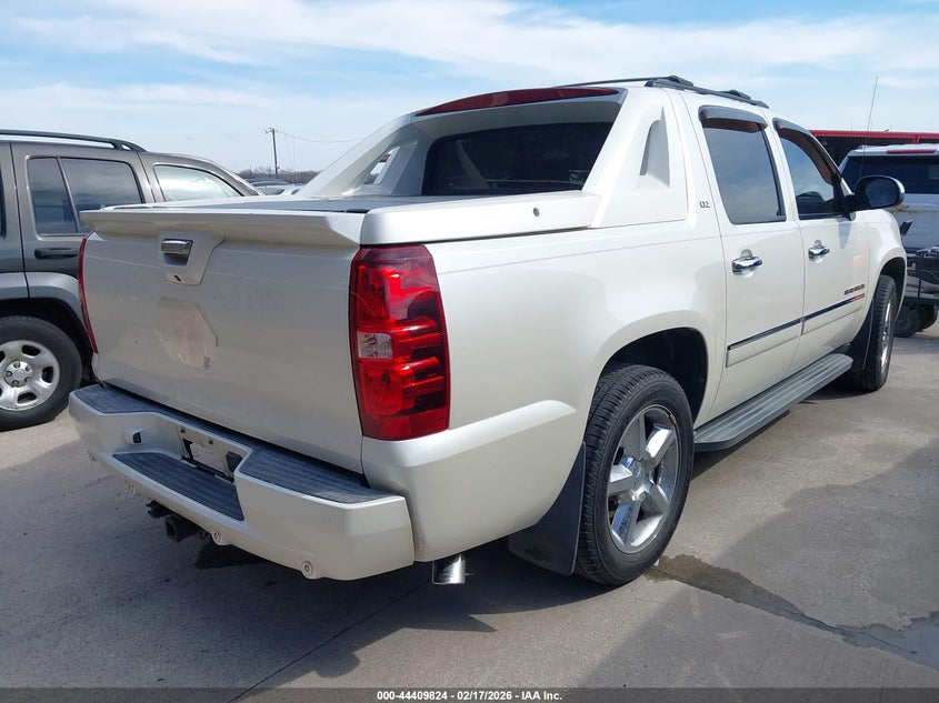 2011 Chevrolet Avalanche 1500 Ltz
