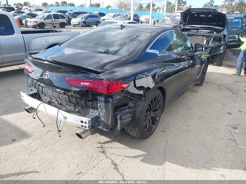 2018 Infiniti Q60 2.0T Luxe