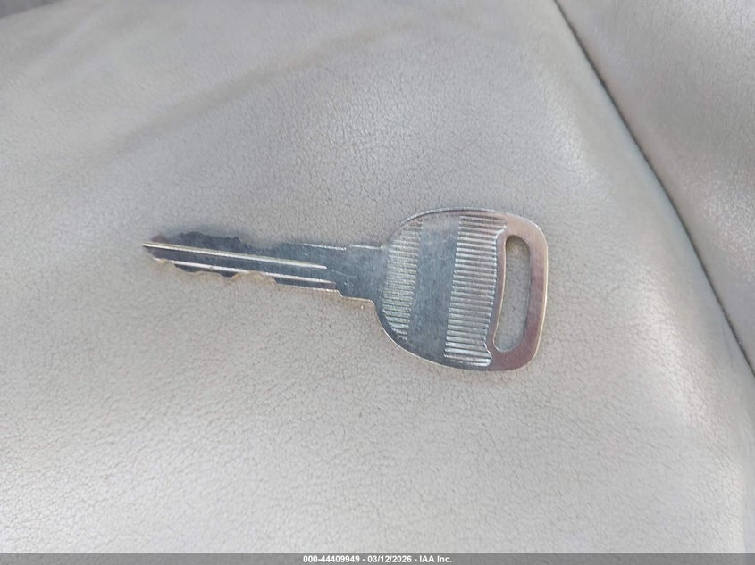 2003 Cadillac Escalade Standard VIN: 1GYEK63N93R280697 Lot: 44409949