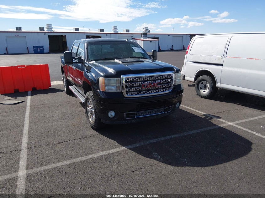 2011 GMC Sierra 2500Hd Denali