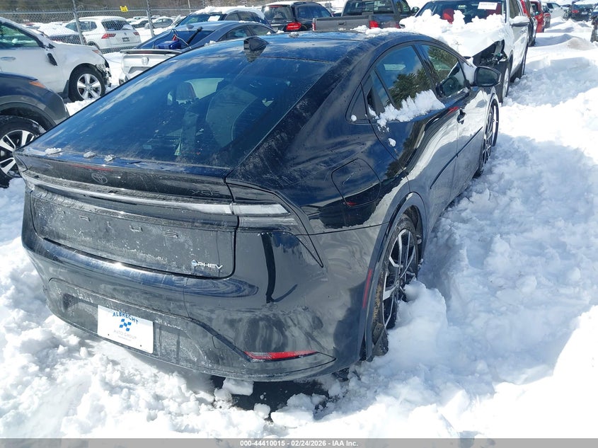 2025 Toyota Prius Plug-In Hybrid Xse