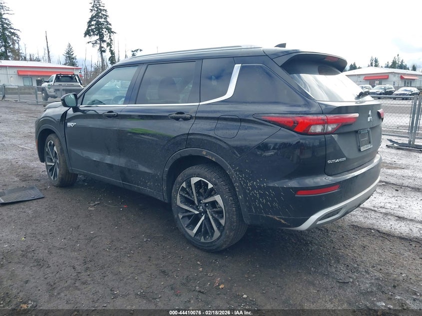 2025 Mitsubishi Outlander Phev