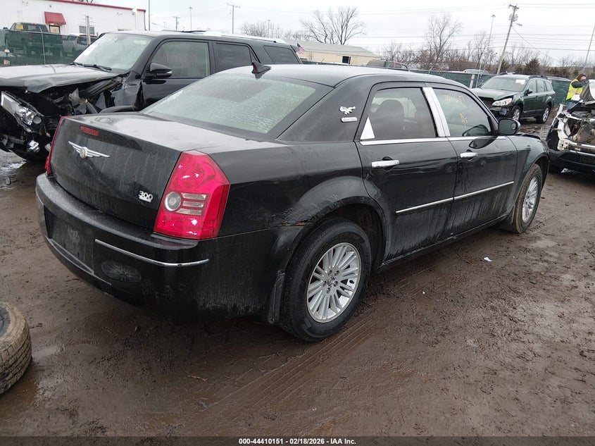 2010 Chrysler 300 Touring/Signature Series/Executive Series