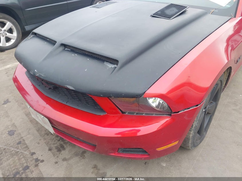2012 Ford Mustang 3.7 V6 red Lot 111044410154 Vin 1ZVBP8AM5C5274657