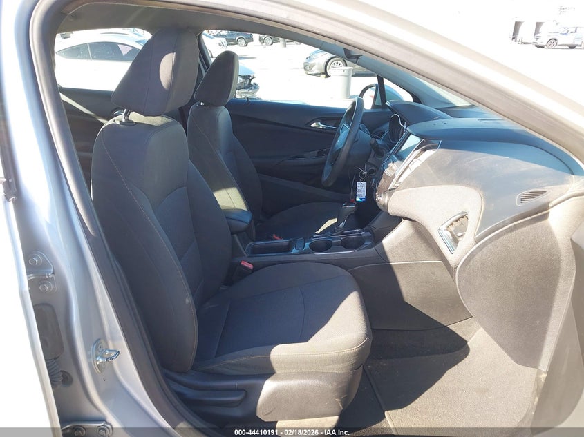 2019 Chevrolet Cruze Ls