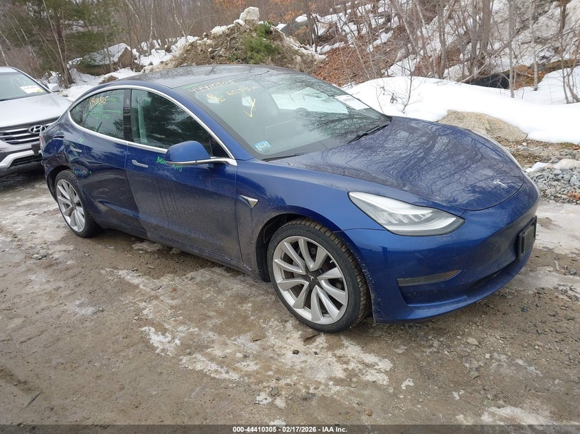 2020 Tesla Model 3 Standard Range Plus Rear-Wheel Drive/Standard Range Rear-Wheel Drive