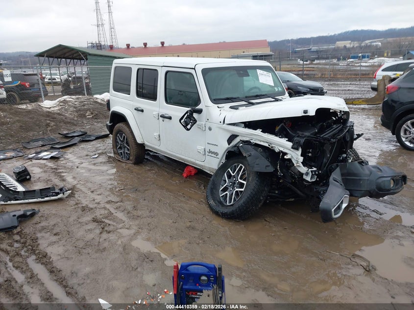 2024 Jeep Wrangler 4-Door Sahara 4X4