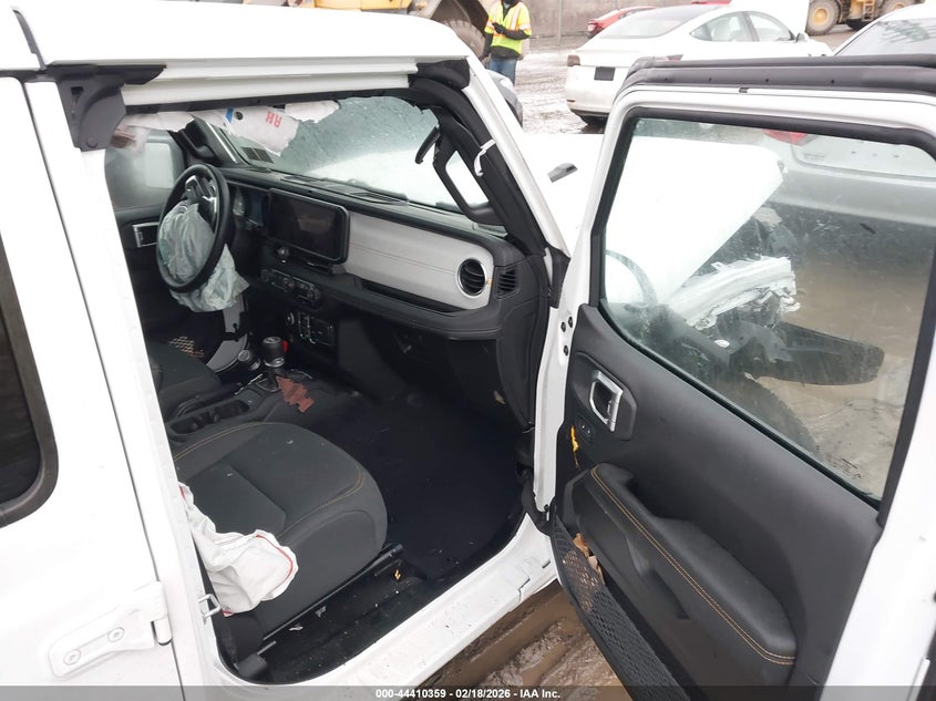 2024 Jeep Wrangler 4-Door Sahara 4X4