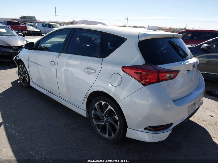 2016 Scion Im