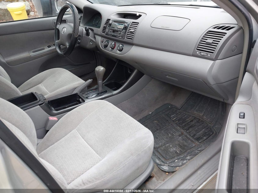 2002 Toyota Camry Le