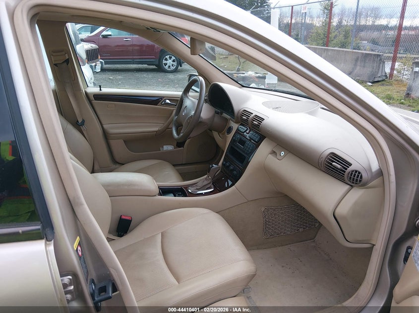 2002 Mercedes-Benz C 240