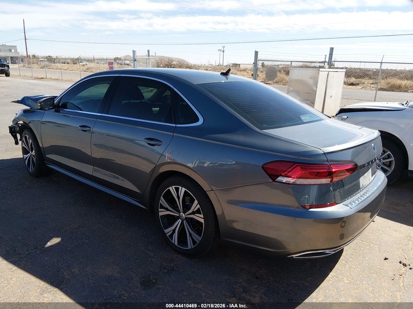 2022 Volkswagen Passat 2.0T Se